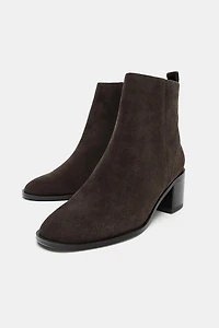 BOTTINES EN CROÛTE DE CUIR À TALONS LARGES
