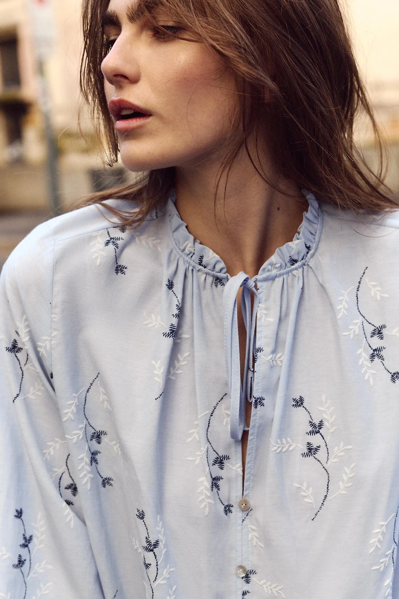 BLOUSE IMPRIMÉE BRODÉE