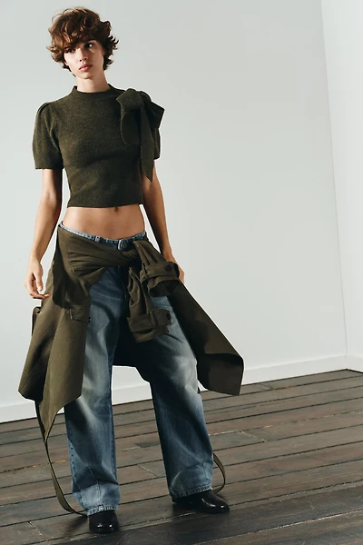 BOW KNIT TOP