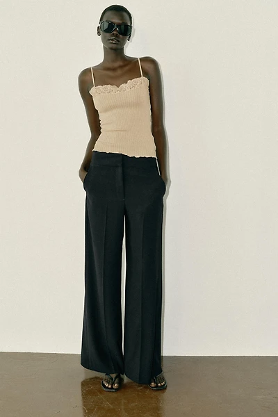 LACE CAMISOLE