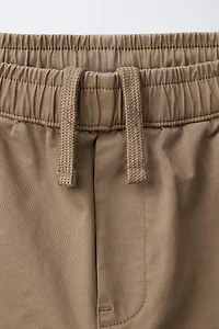 PANTALON DROIT À PINCES
