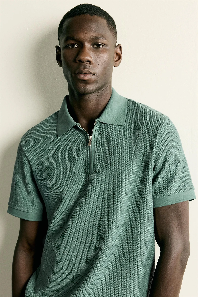 REGULAR FIT ZIP POLO SHIRT