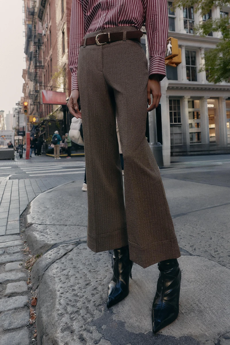 HERRINGBONE BELTED PANTS