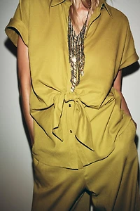 KNOTTED LINEN SHIRT