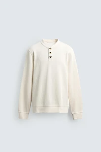 TEXTURED HENLEY SHIRT