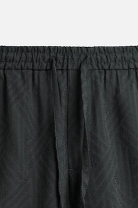 GEOMETRIC JACQUARD SHORTS