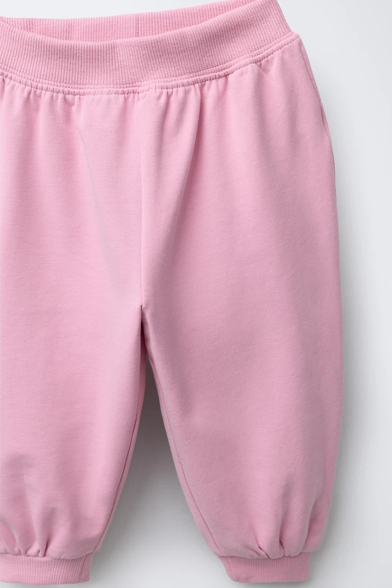 EMBROIDERED TERRY SWEATSHIRT AND JOGGER PANTS SET