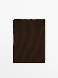 Ribbed 100% cashmere scarf