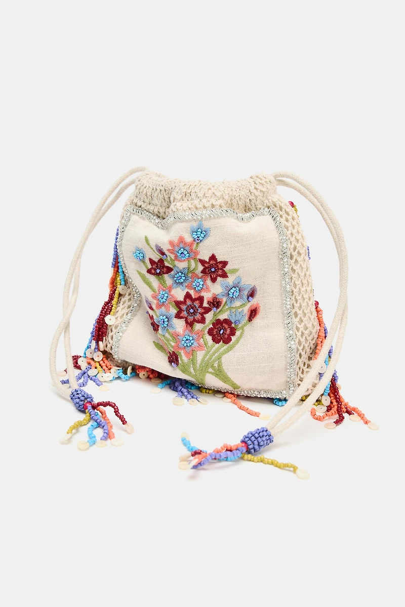 FLORAL EMBROIDERY BUCKET BAG