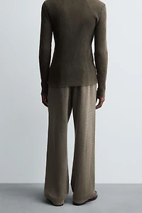 TEXTURED KNIT PANTS