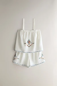 TOP EN COTON ET LIN BRODÉ