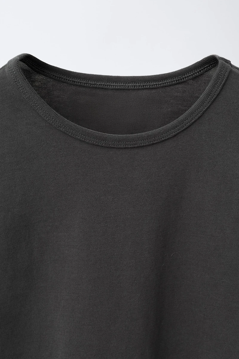 EMBROIDERED PLAIN T-SHIRT