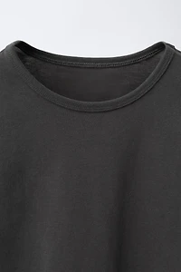 EMBROIDERED PLAIN T-SHIRT