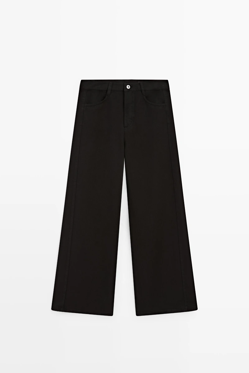 Flowy wide-leg jeans