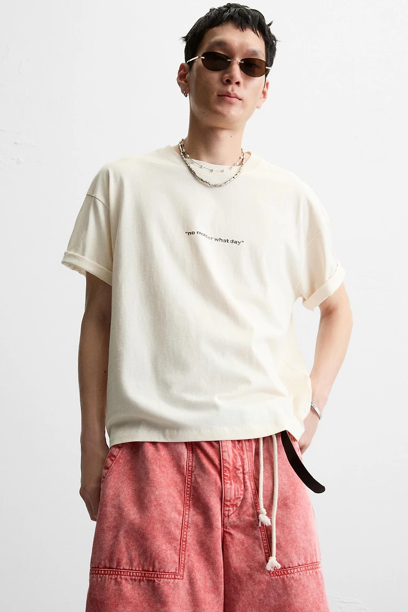 T-SHIRT IMPRIMÉS DÉLAVÉS
