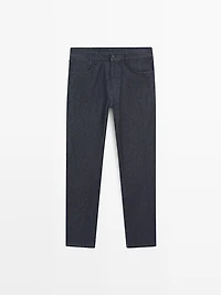 Lightweight slim-fit rinse wash jeans