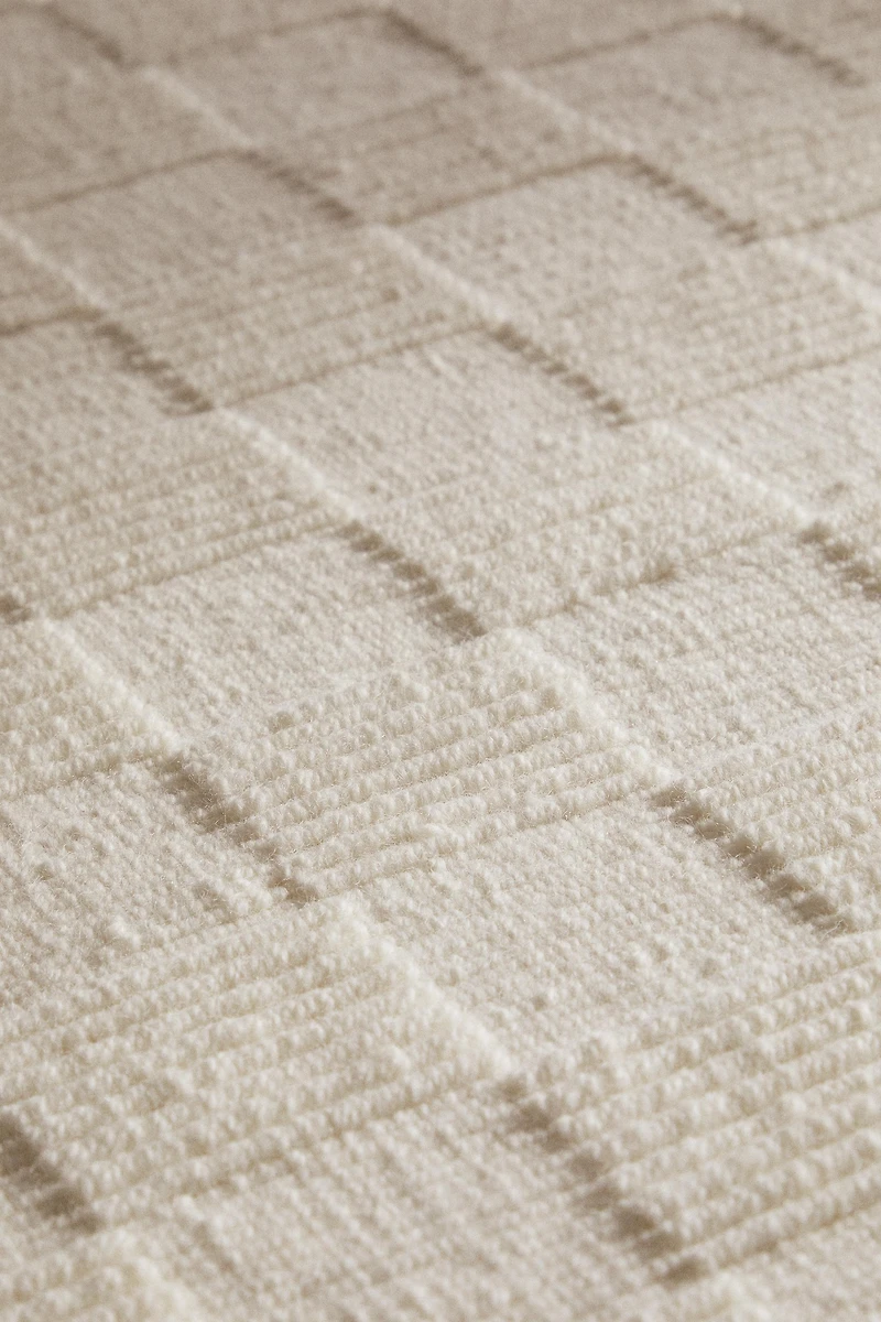 RUG 01