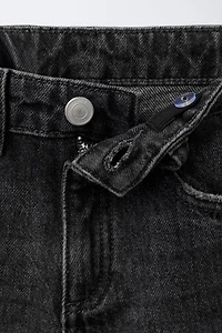 STRAIGHT LEG CUFFED HEM JEANS