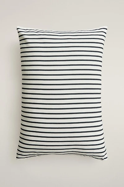 STRIPED THROW PILLOW COVER