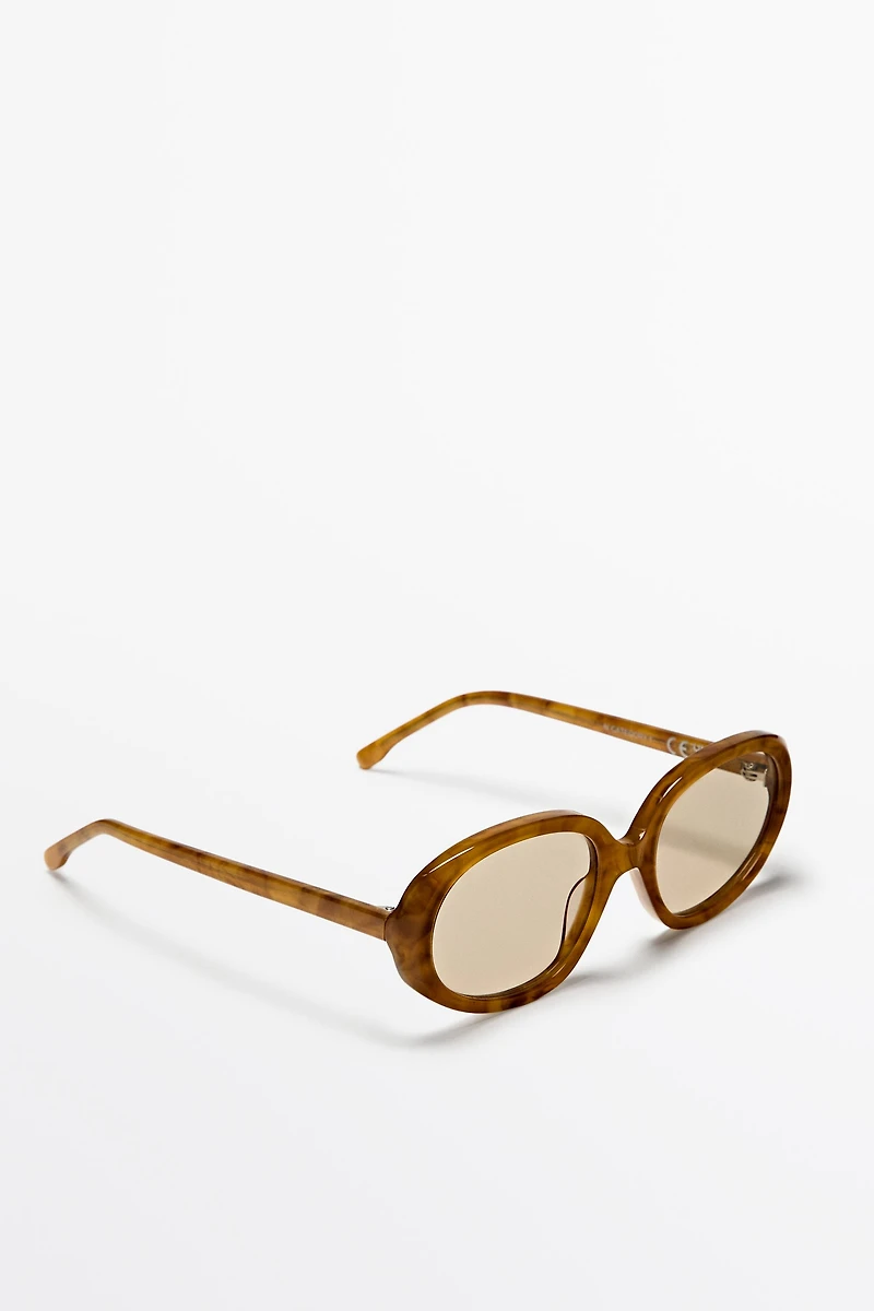 Oval sunglasses
