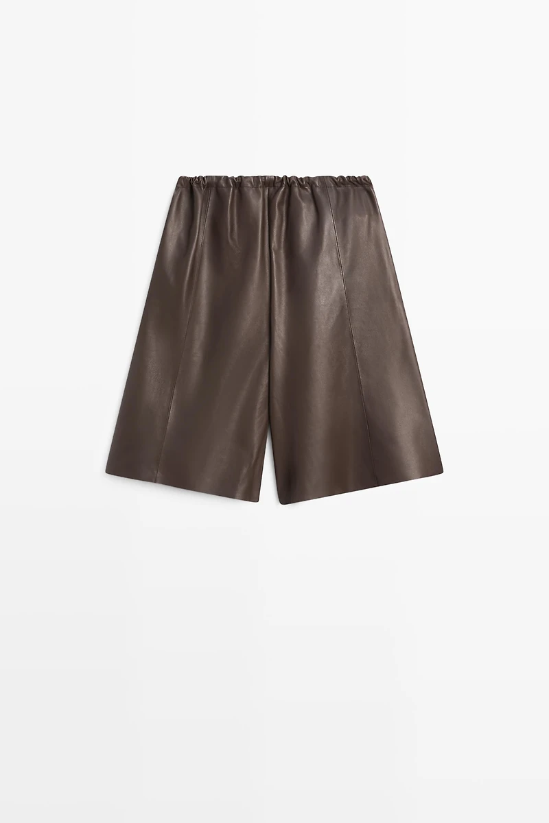 Long nappa leather Bermuda shorts