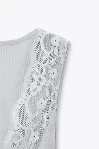 RIBBED LACE T-SHIRT