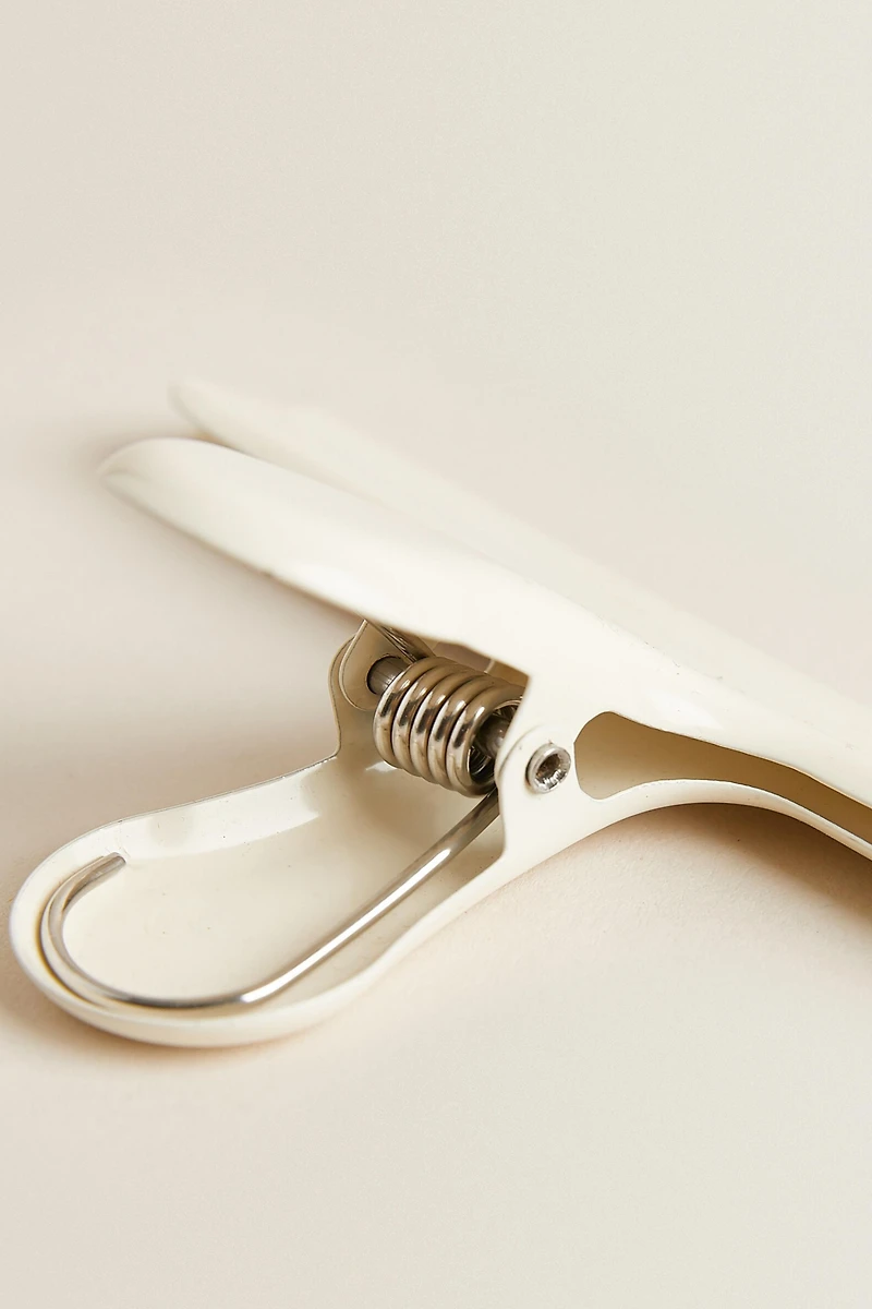 SET OF METAL CLIPS (SET OF 3)