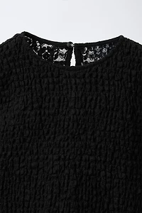 STRETCH LACE TOP