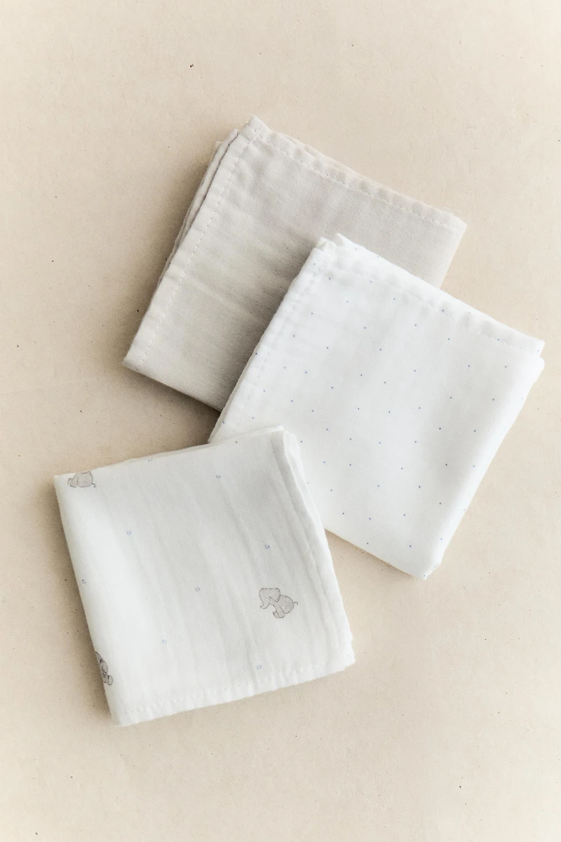 SET OF ELEPHANT BABY MUSLIN CLOTHS (SET OF 3)