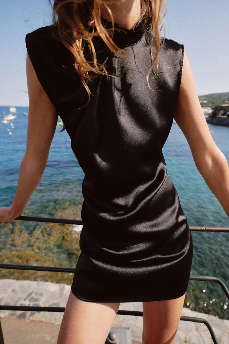 SATIN EFFECT SHORT DRESS