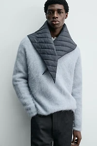 QUILTED TRIANGULAR BANDANA