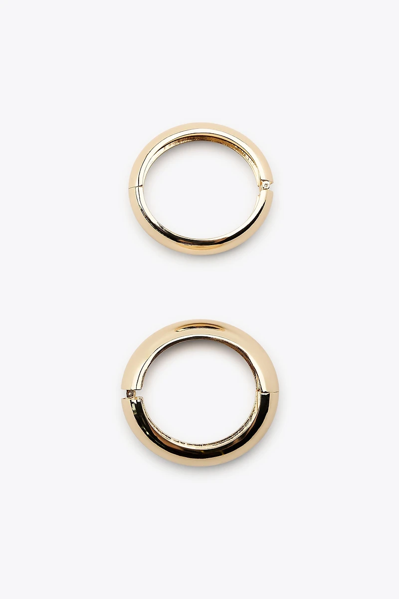 LOT DE 2 BRACELETS EN RELIEF
