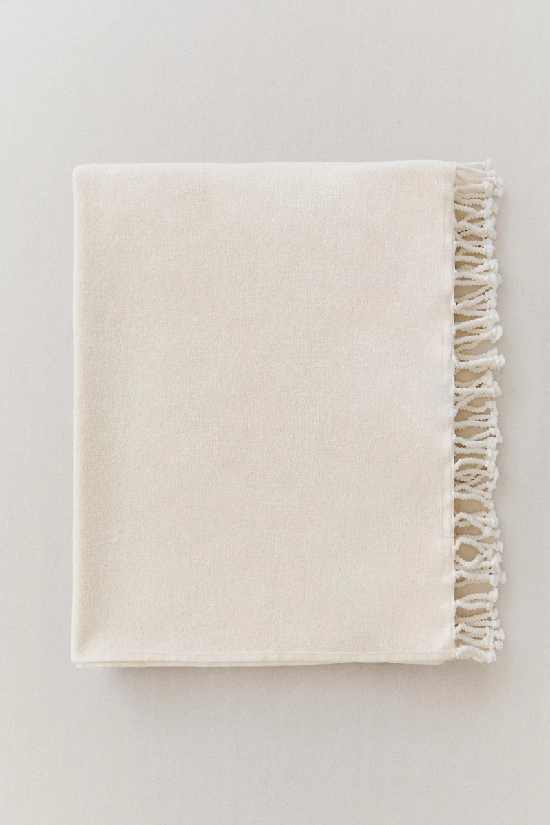 COTTON BEACH TOWEL WITH FRINGE