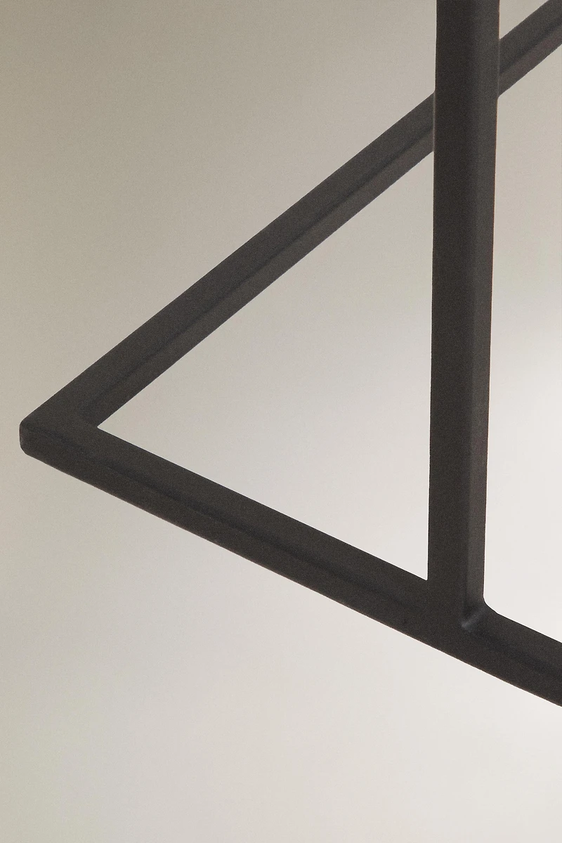 METAL RACK