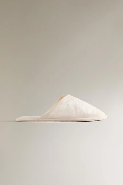 ASYMMETRIC TECHNICAL FABRIC SLIPPERS