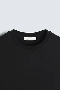 HEAVYWEIGHT SHORT SLEEVE T-SHIRT