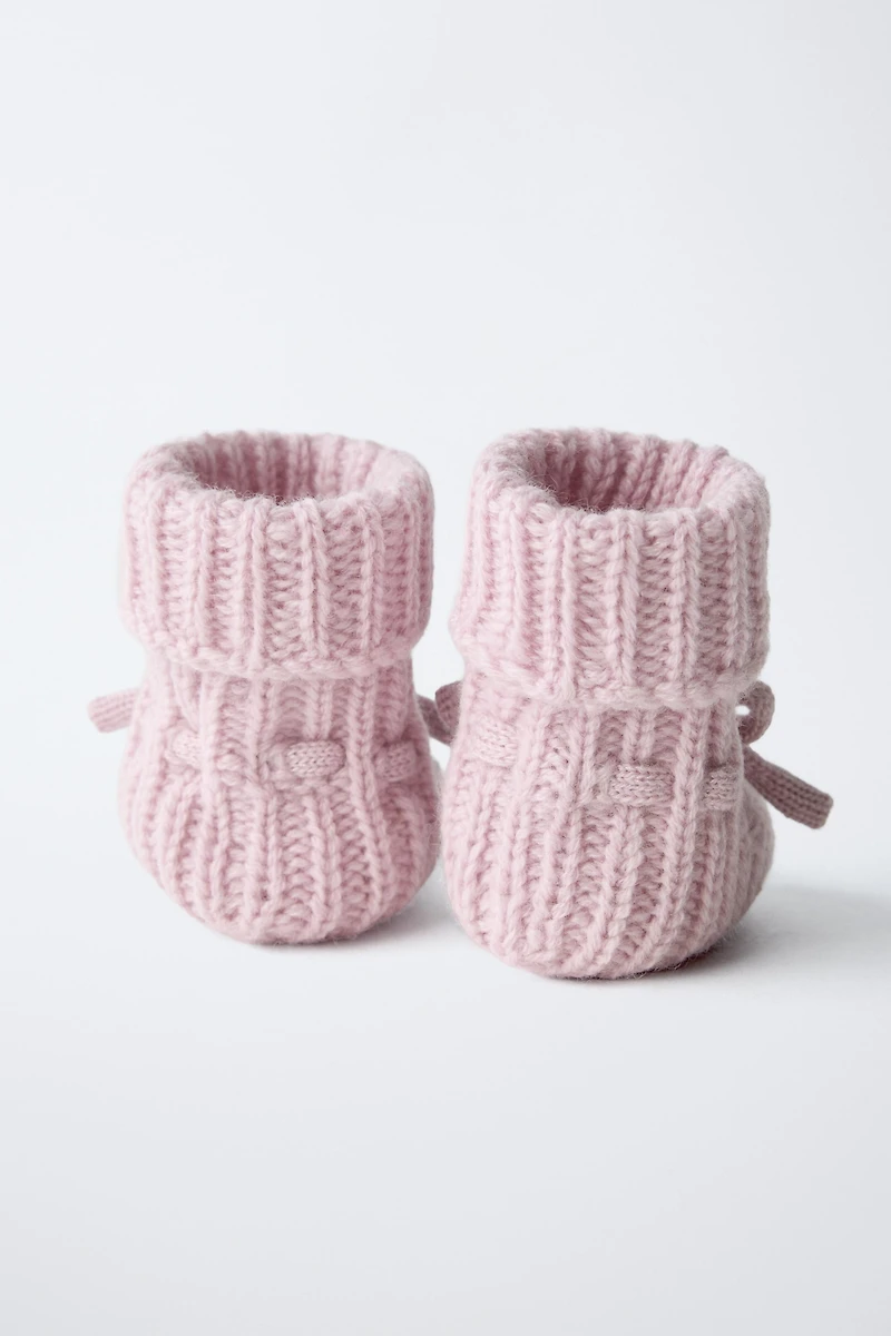 CASHMERE BOOTIES