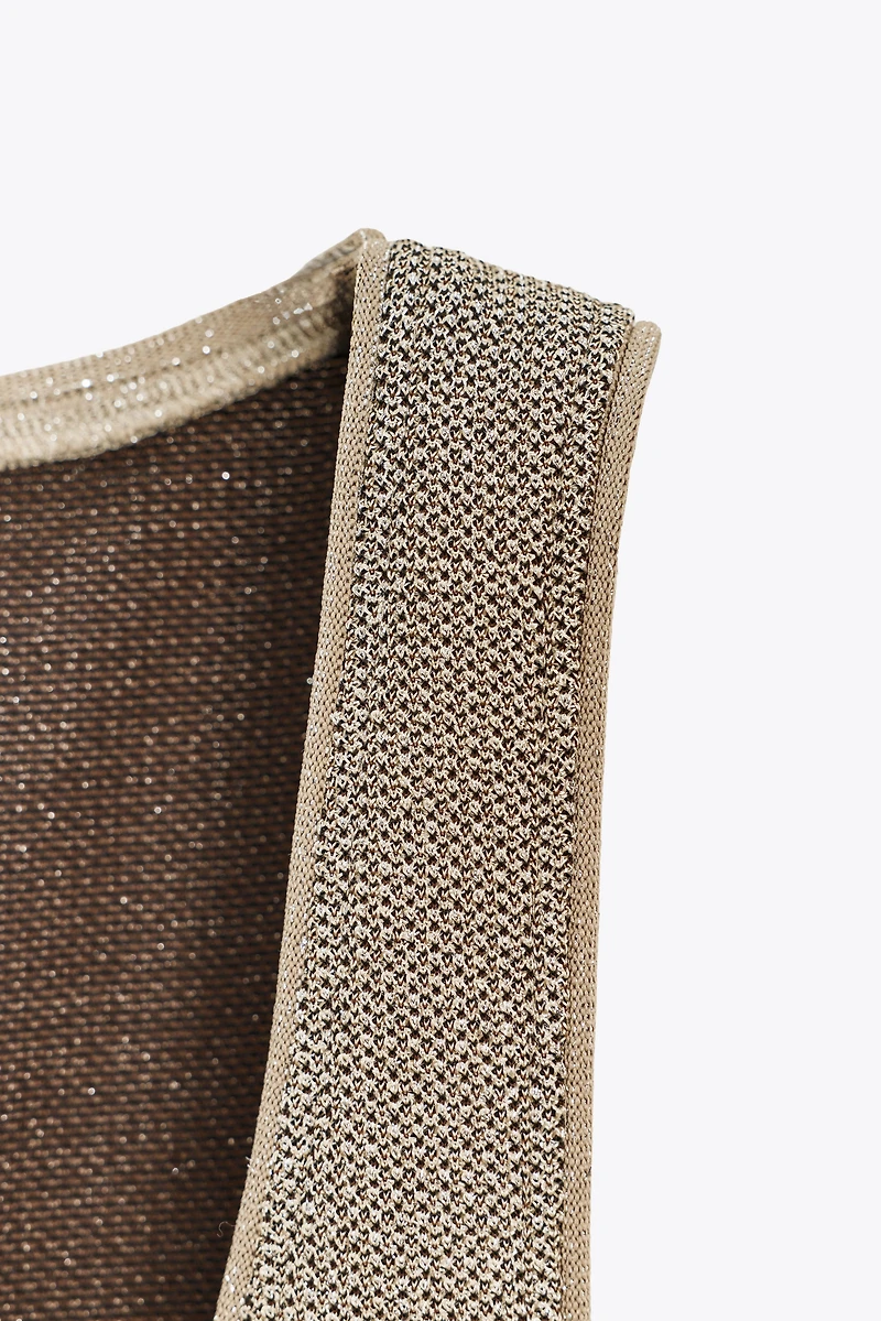 TEXTURED TOP WITH METALLIC THREAD