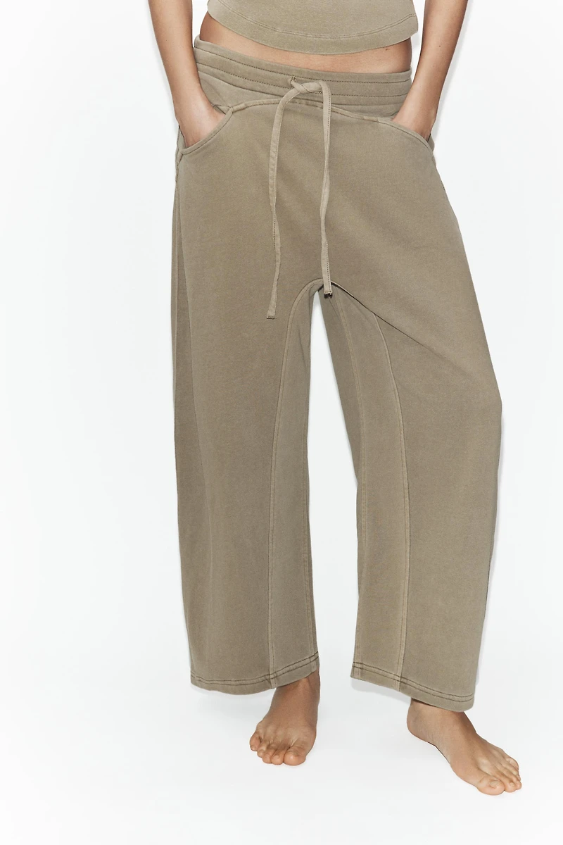 WASHED EFFECT FLEECE PANTS