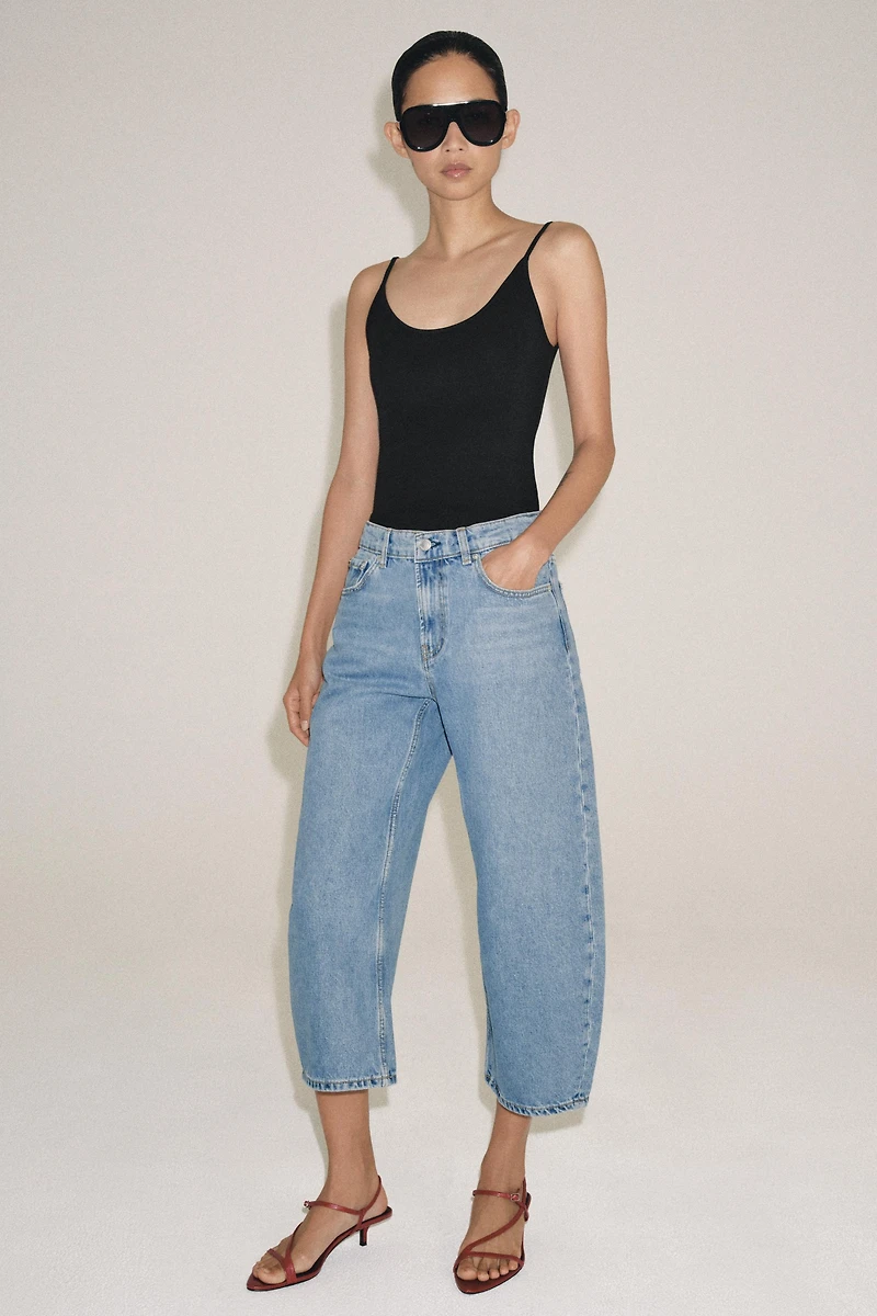 ZW COLLECTION MID-RISE CAPRI BALLOON JEANS