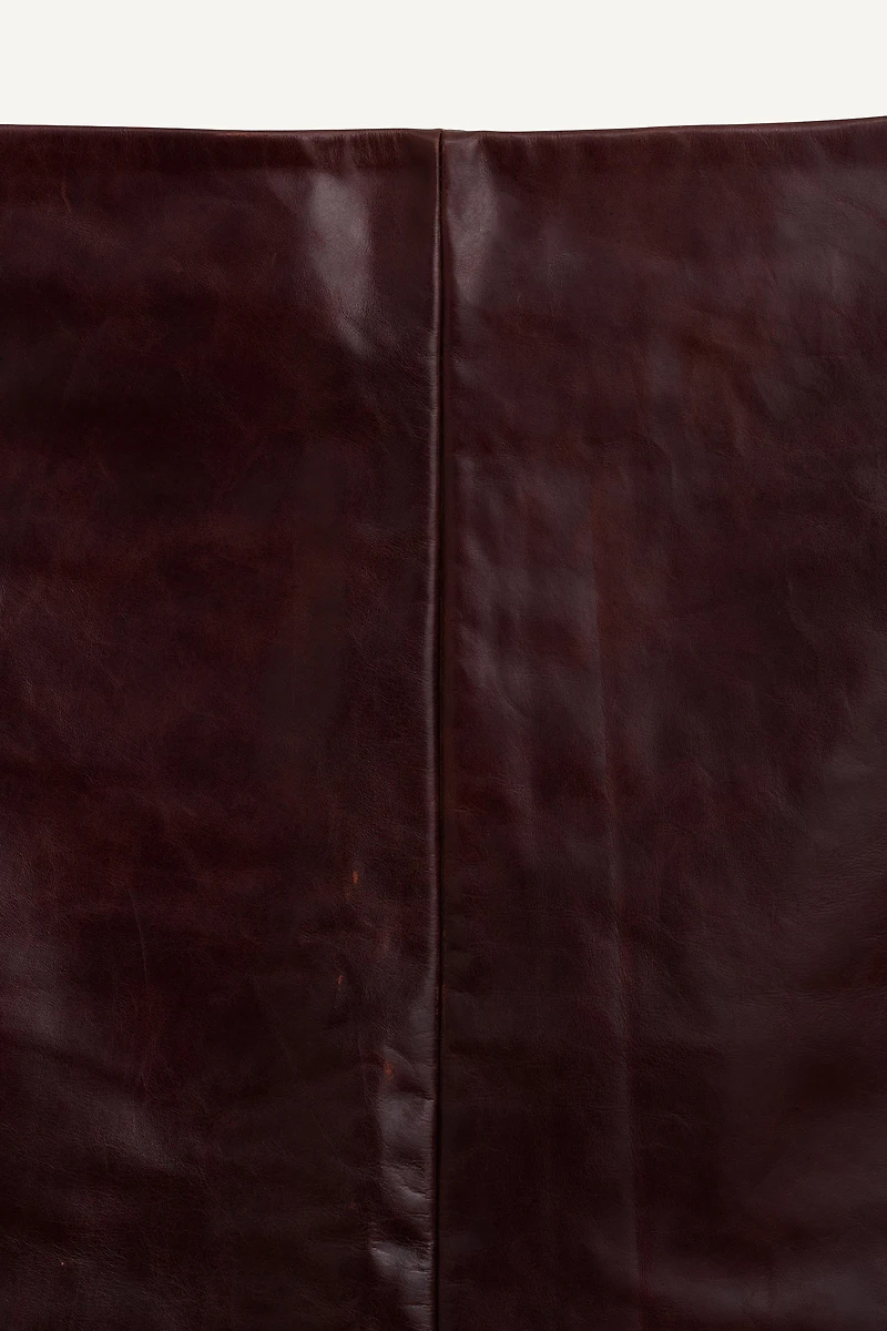 100% LEATHER STRAIGHT SKIRT LIMITED EDITION