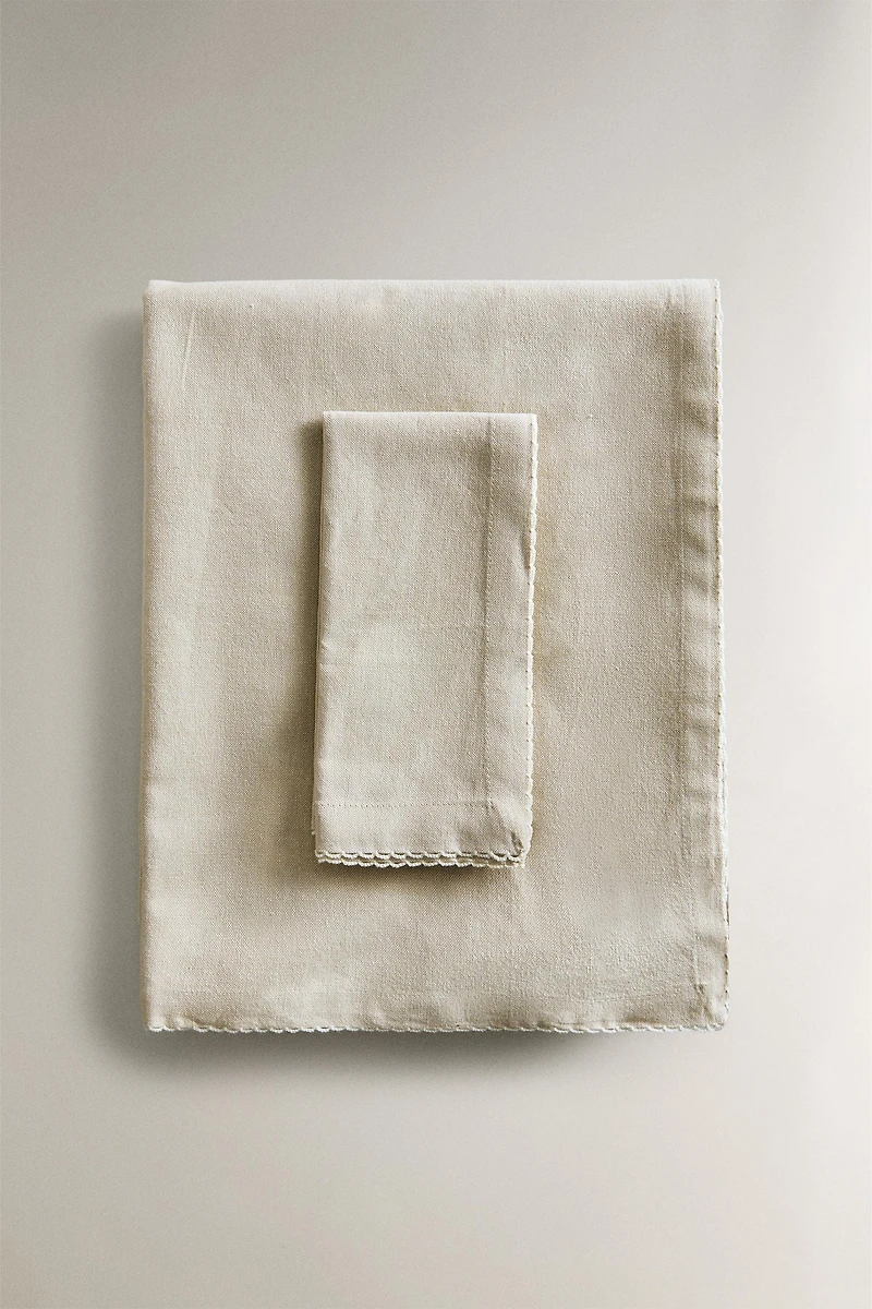 NAPPE ONDULATIONS
