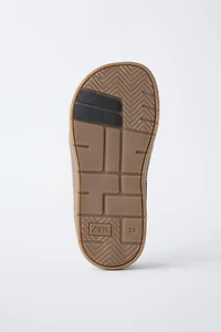 LEATHER BAREFOOT STRAP SNEAKERS