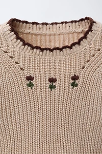 EMBROIDERED FLOWER SHIRT WITH KNIT VEST