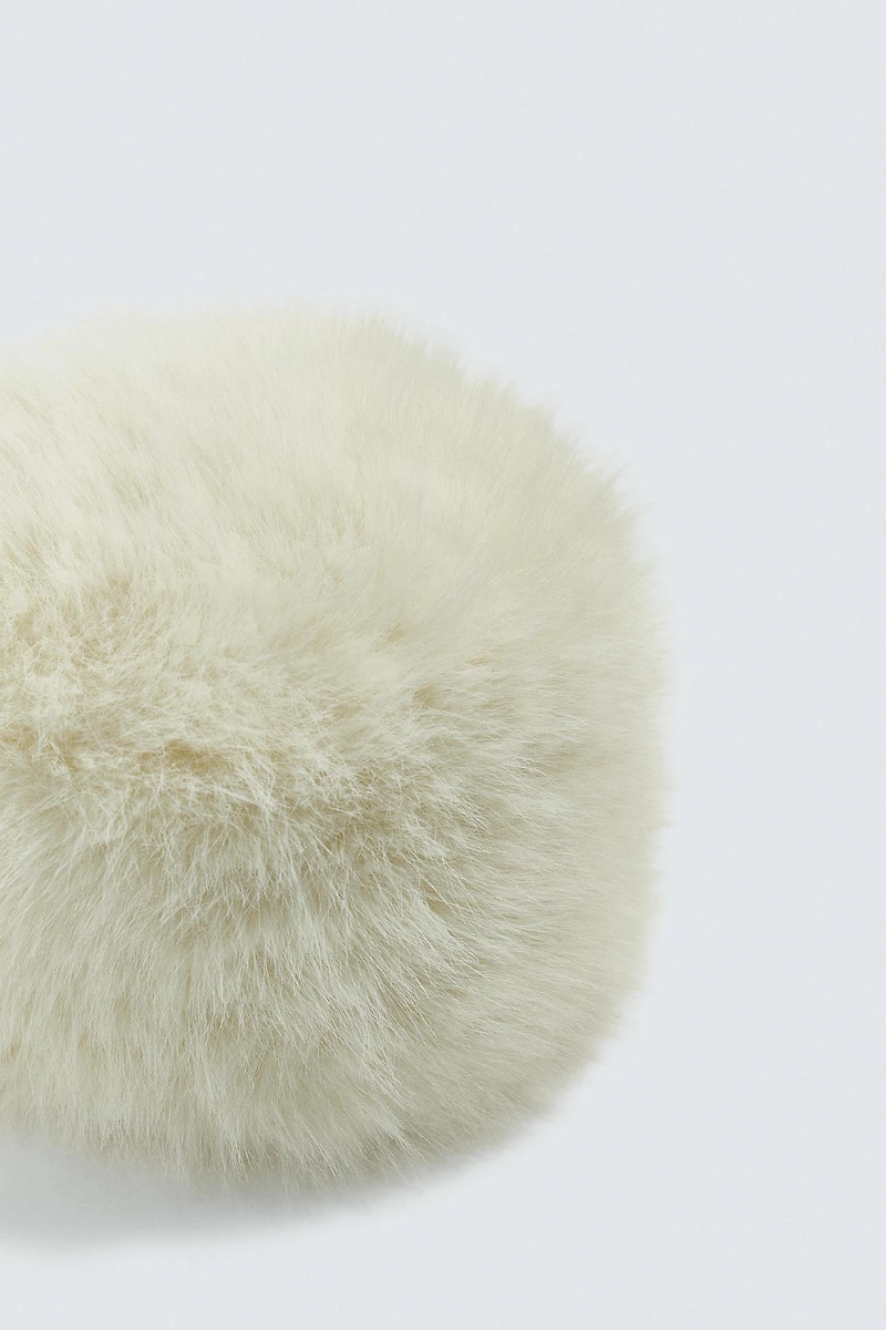 FAUX FUR HAT HARRY LAMBERT FOR ZARA X DISNEY