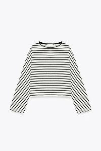 BATWING SLEEVE STRIPED TOP