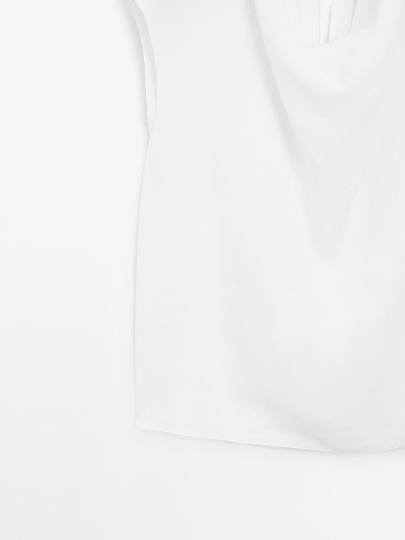 Flowing blouse with draped collar