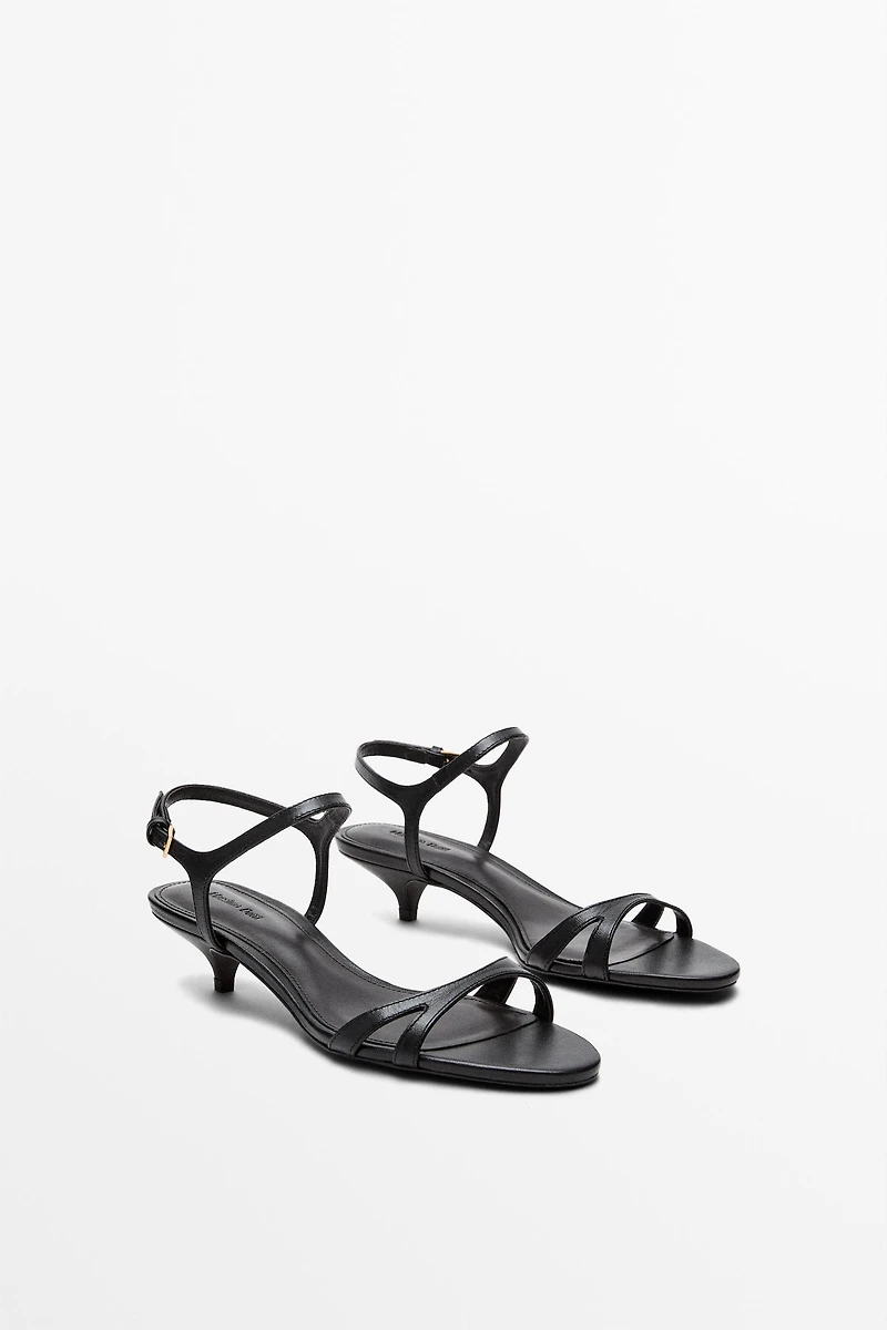 Leather low-heel sandals