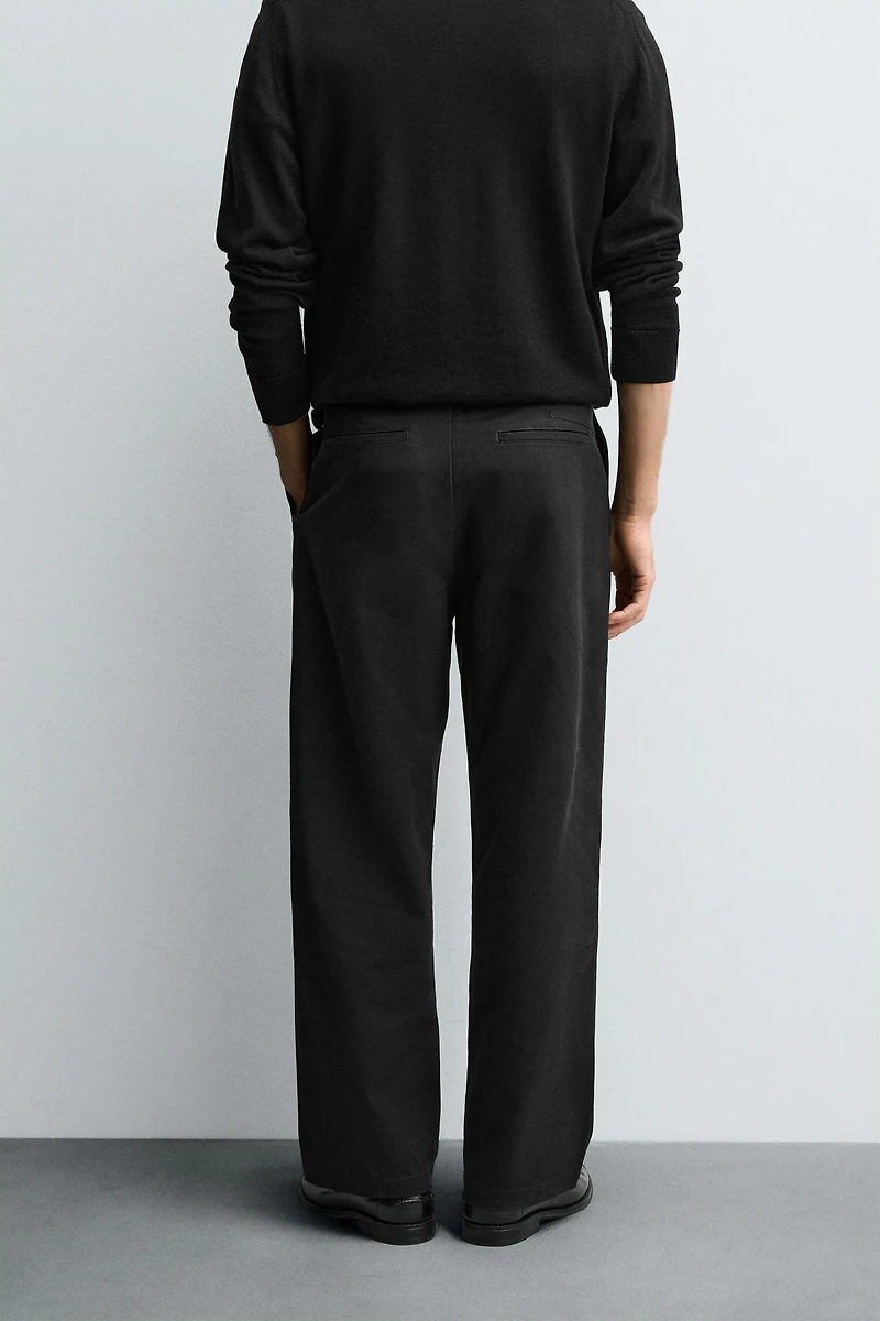 COTTON - LYOCELL PLEATED PANTS