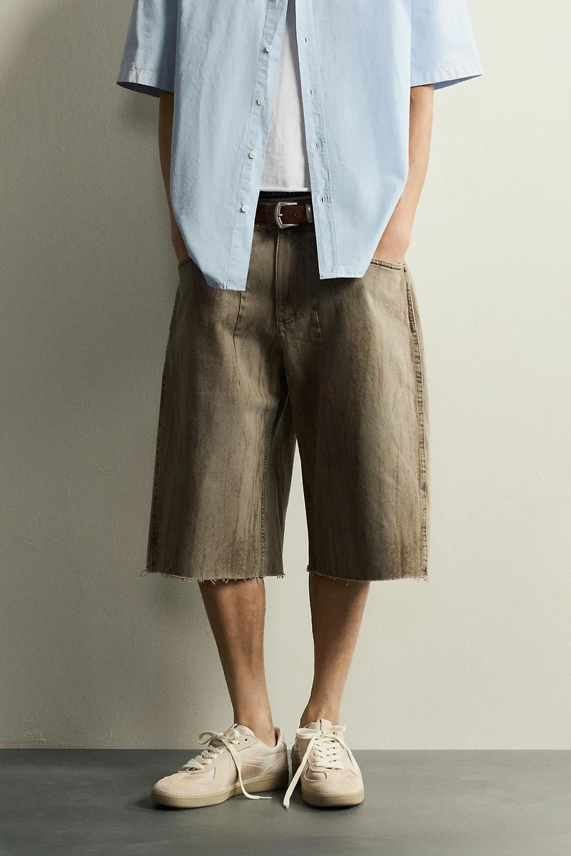 WASHED PRINT DENIM JORTS